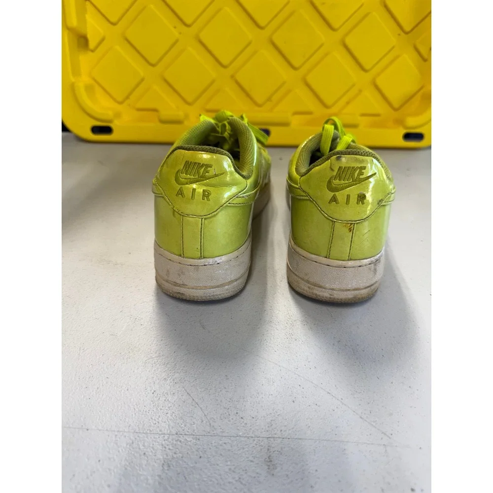 Nike Air Force‎ 1 07 Neon Lime Green Patent Leather Sneakers Mens 9 AJ9505-300